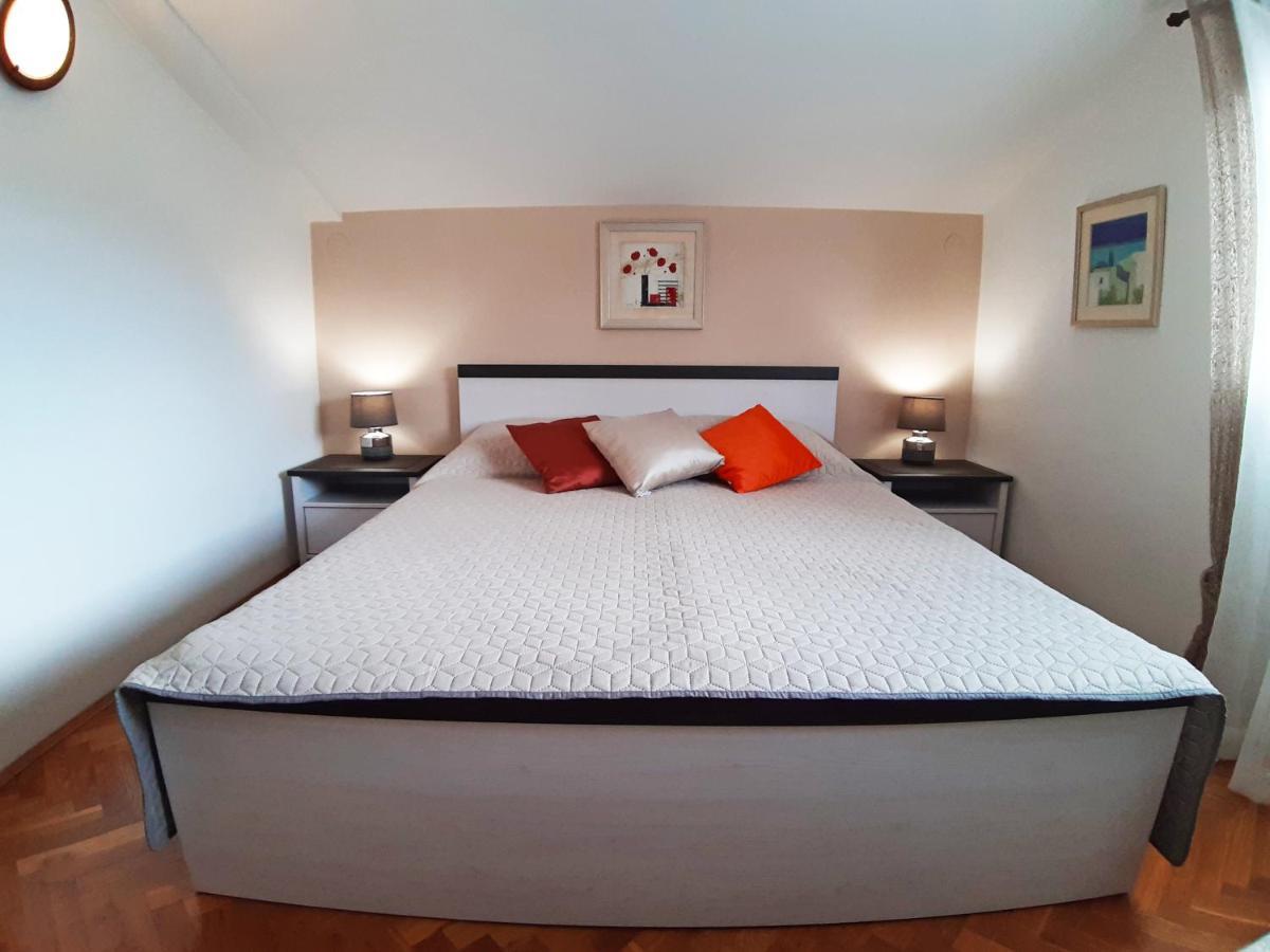 Apartments Zrinka 793 포레치 외부 사진